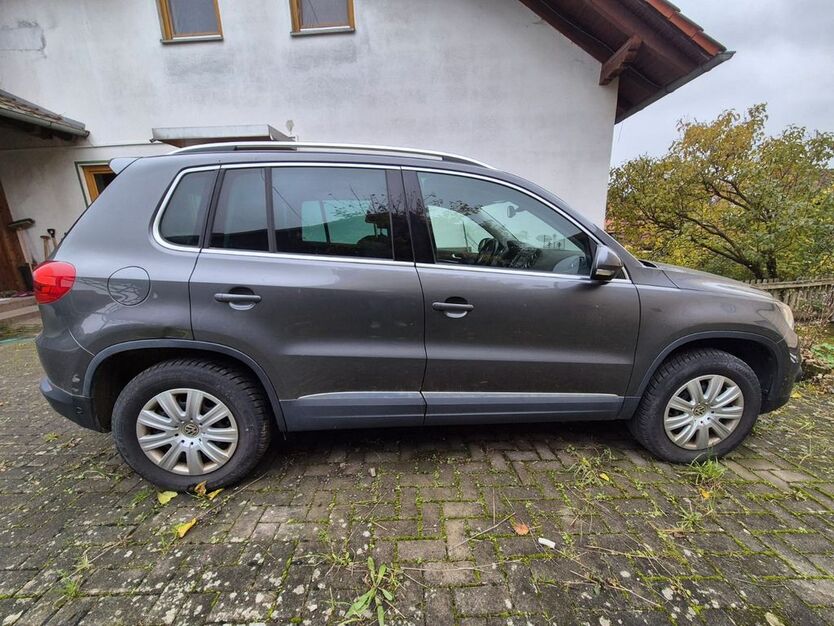 VW Tiguan 84.945 km 14.700 € Oberleichtersbach 97789