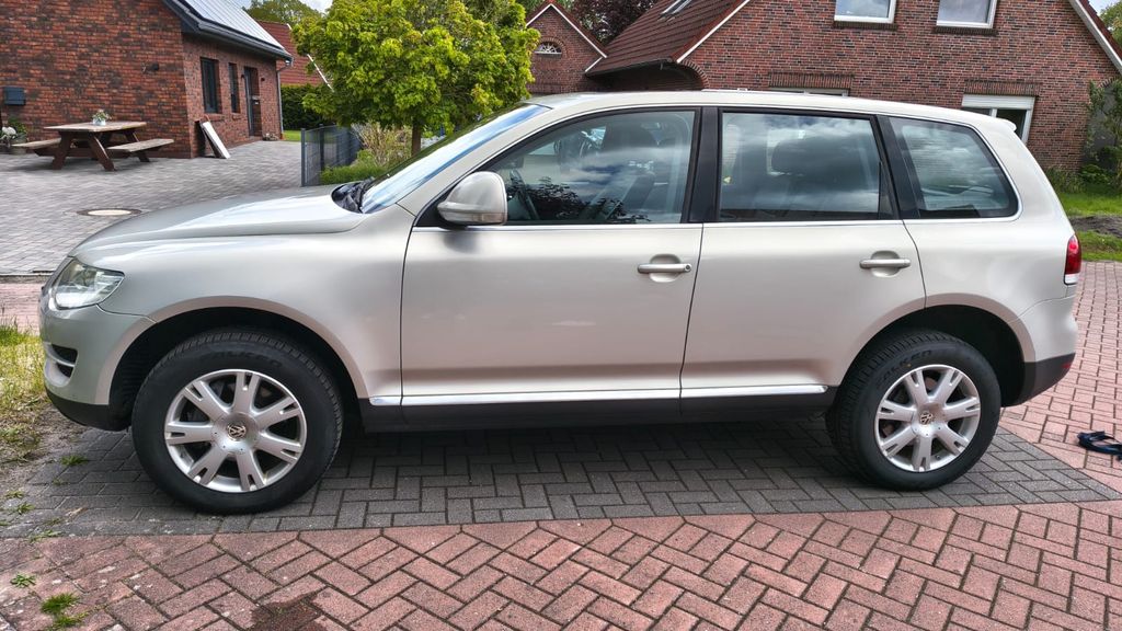 VW Touareg 133.500 km 12.490 &euro; Ihlow 26632