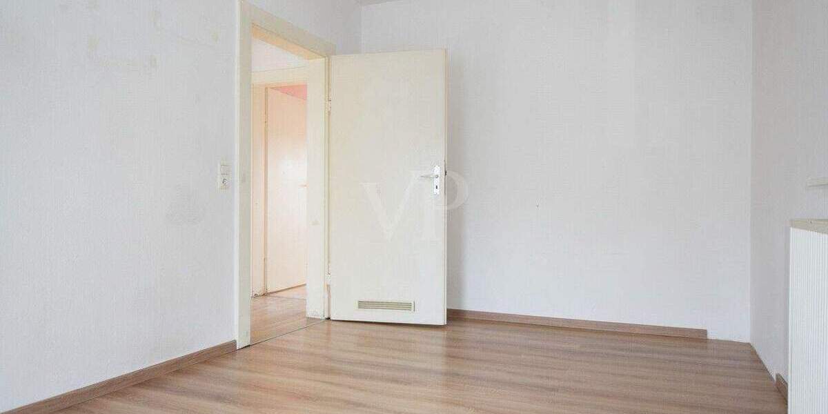 Mehrfamilienhaus, Wohnhaus Ansbach - 6 Zimmer, 130 m&sup2;, 330.000&euro; | Angebot:25733896