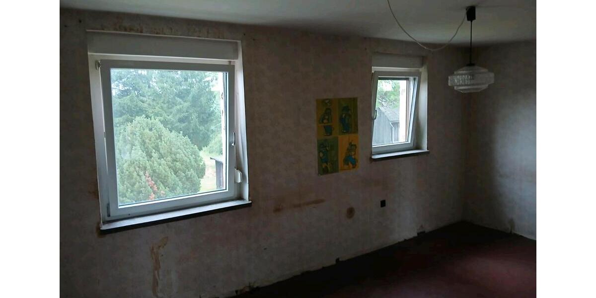 Reihenhaus Weischlitz - 7 Zimmer, 80 m&sup2;, 69.500&euro; | Angebot:27042842