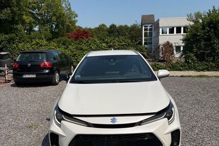 Suzuki Swace 326.988 km 7.490 &euro; Gelsenkirchen 45899