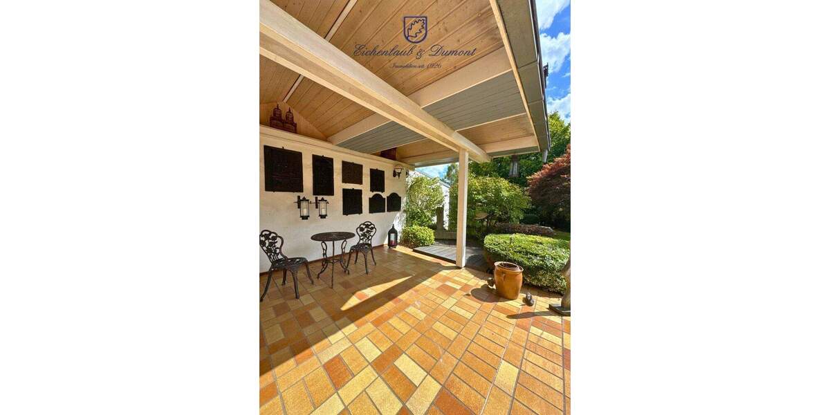 Einfamilienhaus mit Wintergarten, Garage + parkähnlichem Garten 6 zimmer