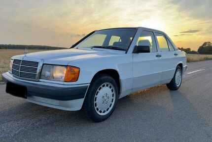 Mercedes-Benz 190 117.883 km 9.500 &euro; Köln 50827