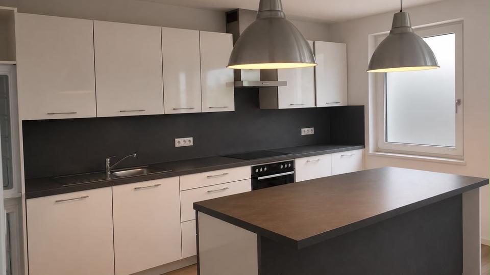 Mehrfamilienhaus, Wohnhaus Bietigheim-Bissingen Bissingen - 11 Zimmer, 250 m&sup2;, 380.000&euro; | Angebot:27079489