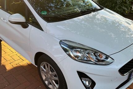 Ford Fiesta 77.229 km 8.900 &euro; Apen 26689
