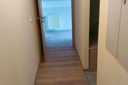 Wohnung Bernsdorf - 1 Zimmer, 40 m&sup2;, 25&euro; | Angebot:25284362