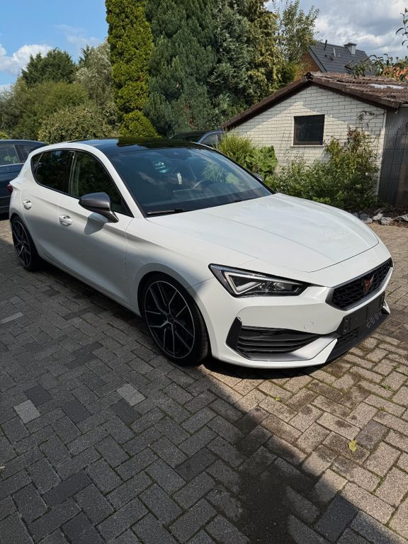 Cupra Leon 55.000 km 27.500 € Anröchte 59609