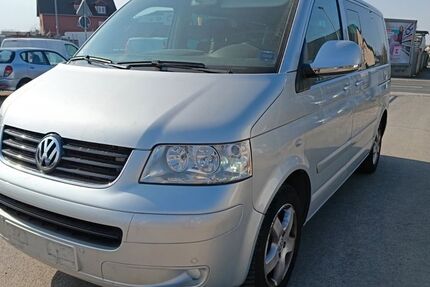 VW T5 Transporter 380.000 km 10.490 € Erftstadt 50374