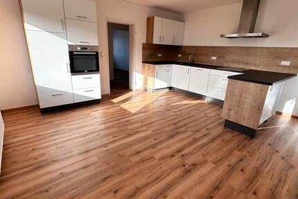 Wohnung Arberg - 4 Zimmer, 113 m&sup2;, 950&euro; | Angebot:25423928