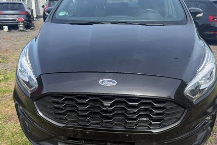 Ford S-Max 151.000 km 18.999 &euro; Blankenfelde-Mahlow 15831