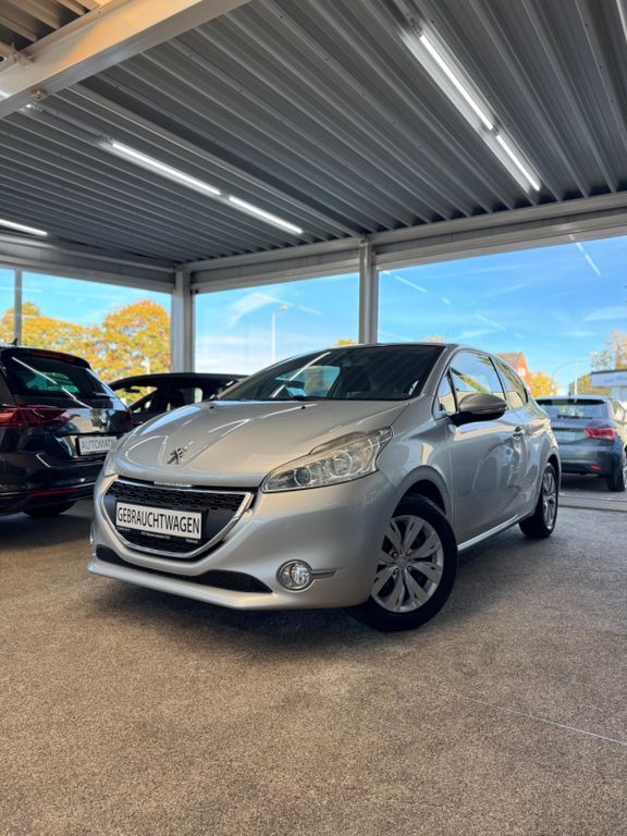 Peugeot 208 62.450 km 6.990 € Wahlstedt 23812