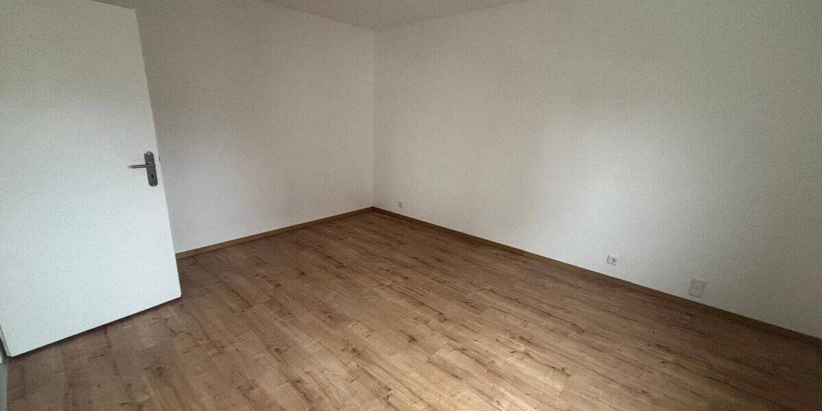Etagenwohnung Hemsbach - 3 Zimmer, 95 m&sup2;, 1.124&euro; | Angebot:26685853