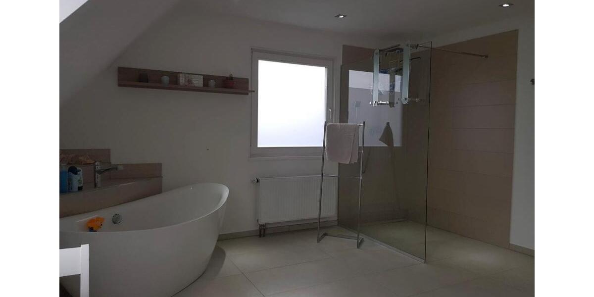 Einfamilienhaus Sarstedt - 5 Zimmer, 147 m&sup2;, 375.000&euro; | Angebot:26035264