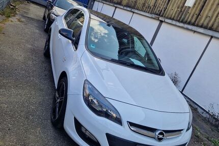 Opel Astra 104.437 km 6.700 &euro; Saarbrücken 66127