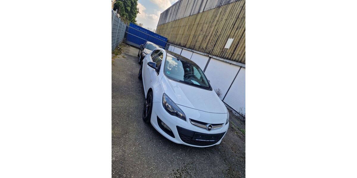 Opel Astra 104.437 km 6.700 &euro; Saarbrücken 66127