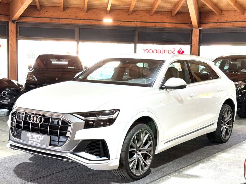 Audi Q8 45.000 km 56.997 € Bietigheim-Bissingen 74321