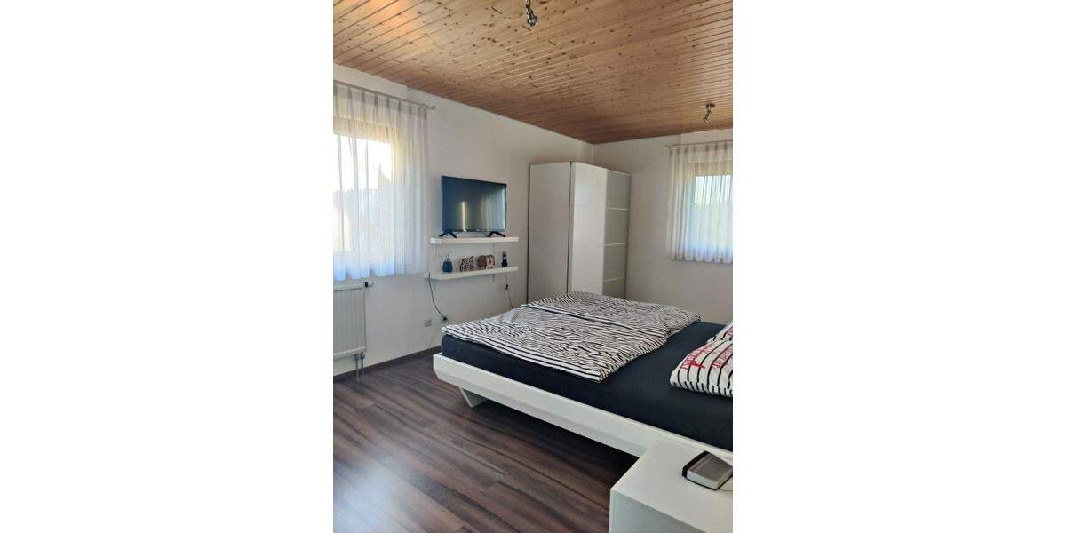 Doppelhaushälfte Gärtringen - 4 Zimmer, 125 m&sup2;, 685.000&euro; | Angebot:24780435