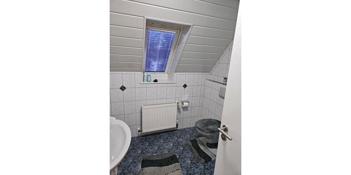 Dachgeschoßwohnung Lastrup - 3 Zimmer, 75 m&sup2;, 500&euro; | Angebot:25948824