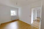 Etagenwohnung Roding Kienholz - 4 Zimmer, 88 m&sup2;, 730&euro; | Angebot:26797779