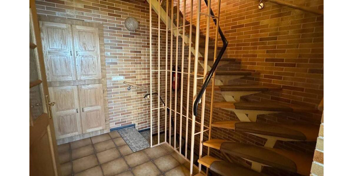 Reihenmittelhaus Niederkassel Ranzel - 6 Zimmer, 141 m&sup2;, 399.000&euro; | Angebot:26543754