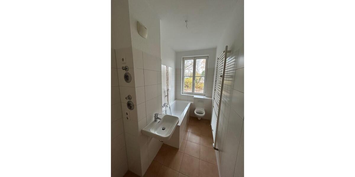 Erdgeschoßwohnung Eisenhüttenstadt - 3 Zimmer, 67 m&sup2;, 470&euro; | Angebot:24793594