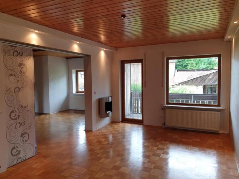 Einfamilienhaus in Obervellmar mit EinliegerWohnung von Privat