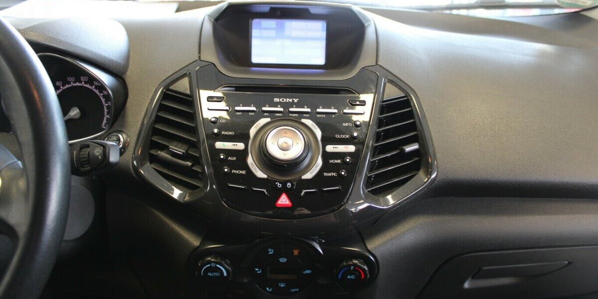 Ford EcoSport 1.5 Ti-VCT Aut. TITANIUM 76.325 km 10.780 &euro; Euskirchen 53881