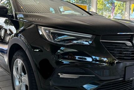 Opel Grandland (X) 156.942 km 12.900 € Raesfeld 46348