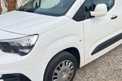 Opel Combo 188.000 km 7.100 &euro; Attenkirchen 85395