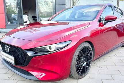 Mazda 3 83.500 km 16.995 &euro; Potsdam 14480