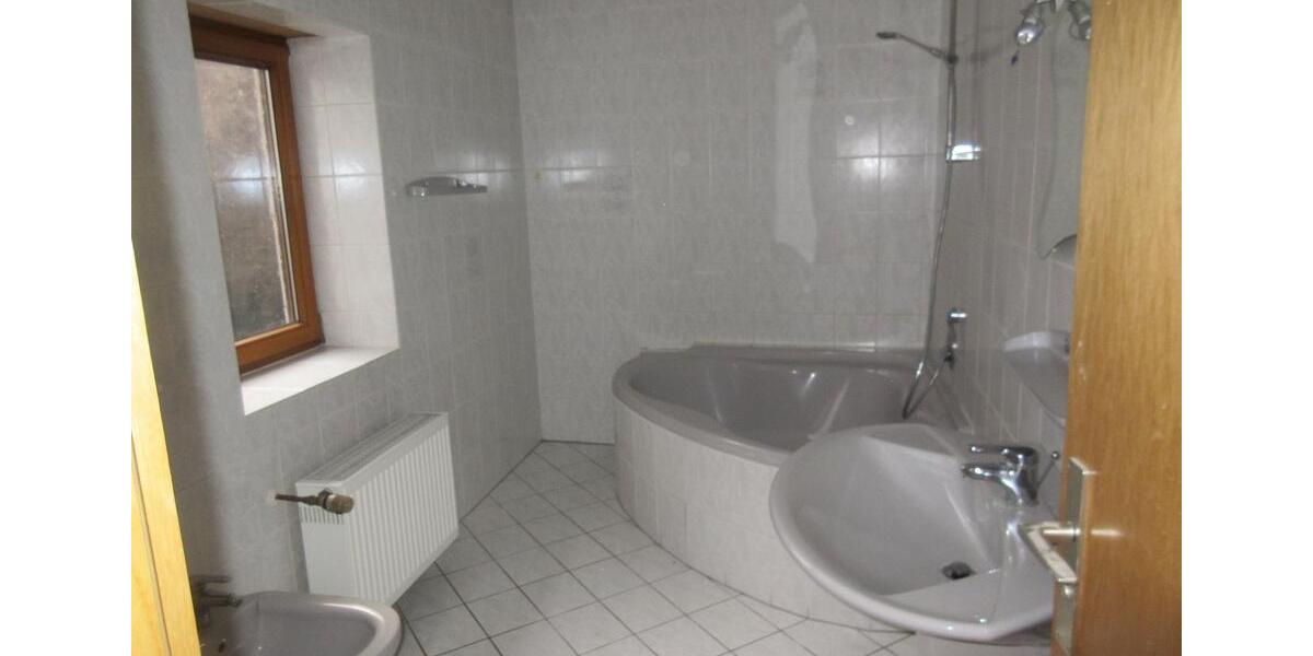 Reihenhaus Koblenz Bisholder - 7 Zimmer, 205 m&sup2;, 480.000&euro; | Angebot:27024310