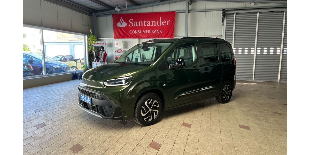 Toyota Proace (Verso) 9.200 km 30.850 &euro; Heinersreuth 95500