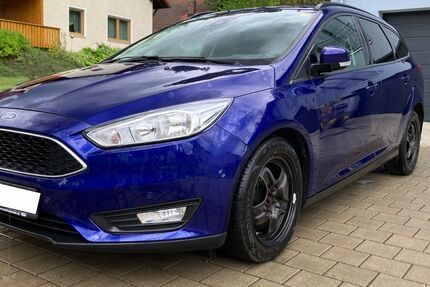 Ford Focus 93.000 km 9.000 &euro; Illschwang 92278