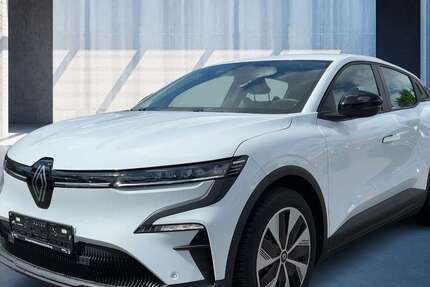 Renault Megane E-Tech 23.832 km 25.990 &euro; Hamburg 20537