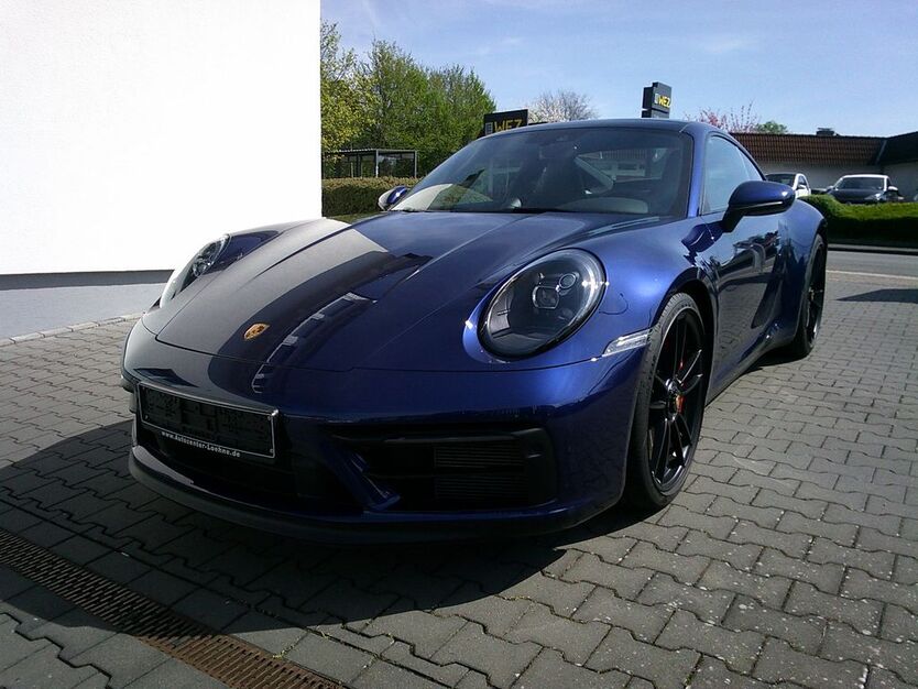 Porsche 992 6.001 km 144.992 € Löhne 32584