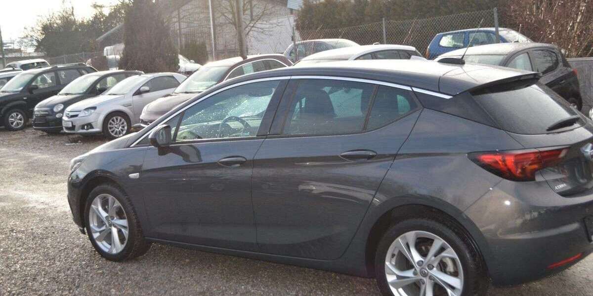 Opel Astra 78.400 km 11.990 &euro; Königsbrunn 86343