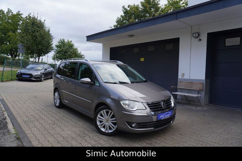 VW Touran 95.000 km 7.850 € Owen 73277