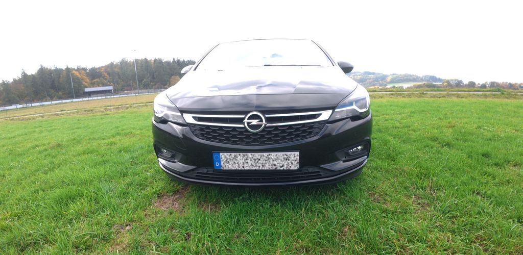 Opel Astra 125.000 km 9.800 € Dillenburg 35684