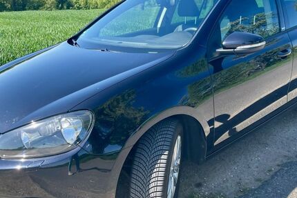 VW Golf 111.437 km 6.350 &euro; Glattbach 63864