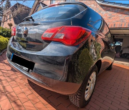 Opel Corsa 97.500 km 5.900 &euro; Bredenbek 24796