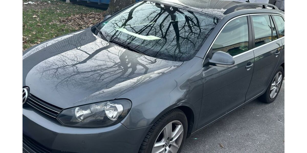 VW Golf 204.000 km 2.490 &euro; Ettlingen 76275