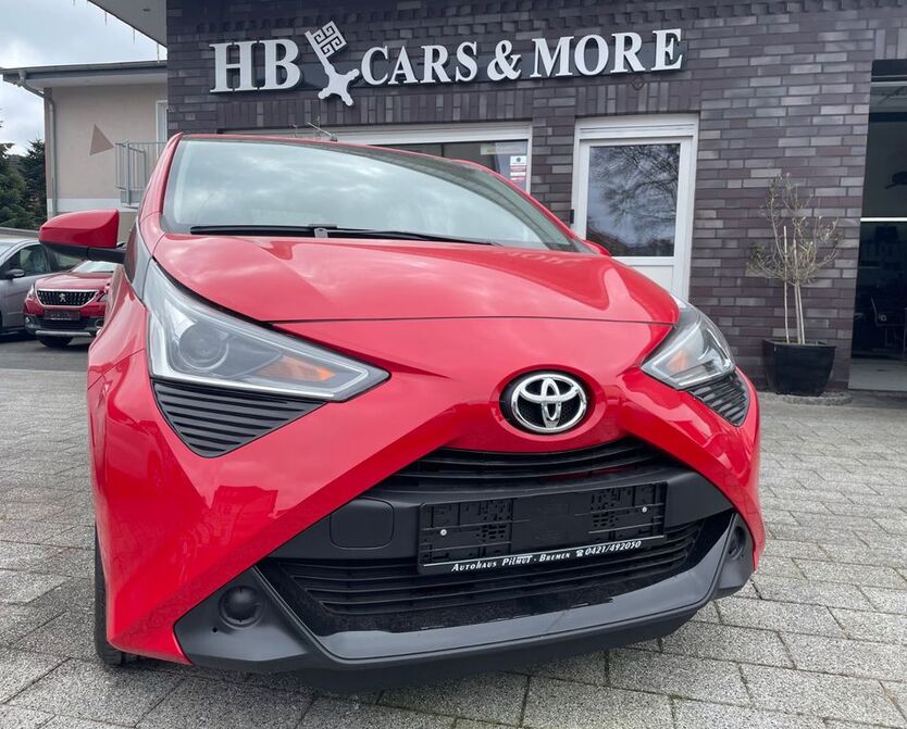 Aygo (X)