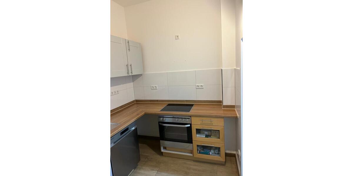 Dachgeschoßwohnung Wuppertal Gemarkung Ronsdorf - 2 Zimmer, 50 m&sup2;, 500&euro; | Angebot:24982492