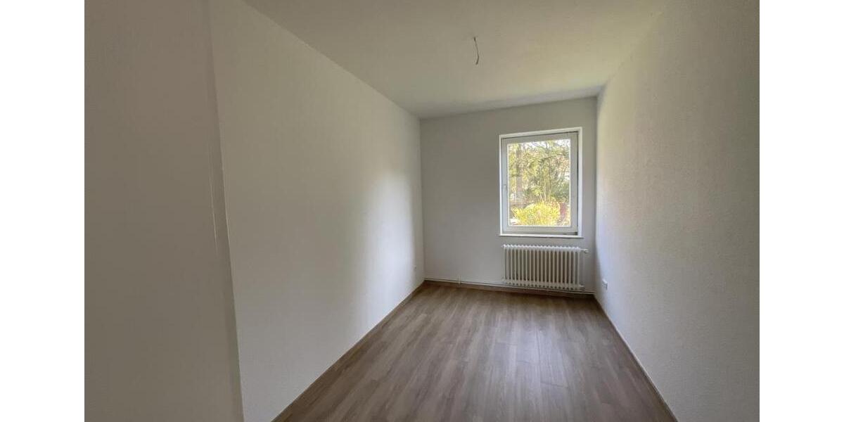 Erdgeschoßwohnung Wilhelmshaven Fedderwardergroden - 3 Zimmer, 59 m&sup2;, 409&euro; | Angebot:26004699