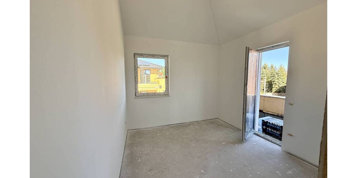 Etagenwohnung Leopoldshöhe - 4 Zimmer, 104 m&sup2;, 1.495&euro; | Angebot:26094284