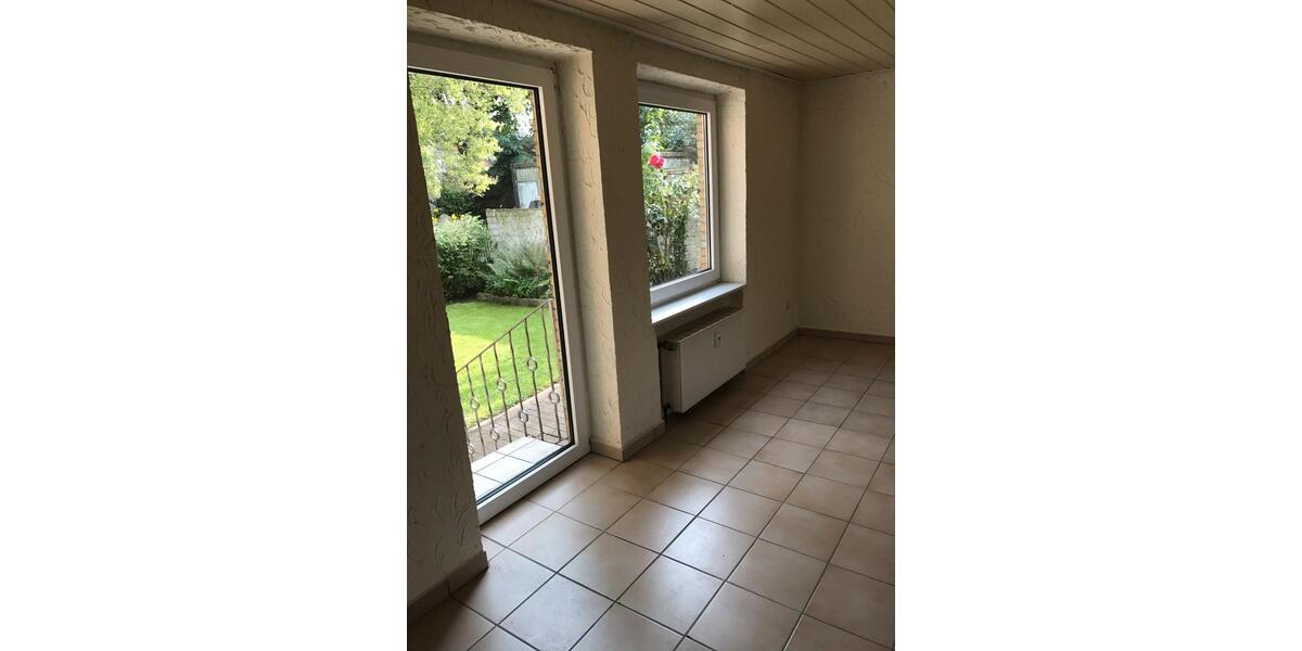 Erdgeschoßwohnung Xanten - 2 Zimmer, 86 m&sup2;, 690&euro; | Angebot:26269334