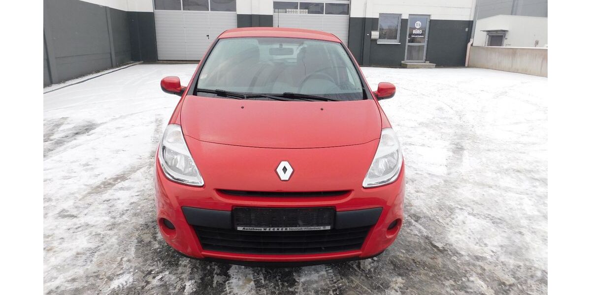 Renault Clio 98.254 km 4.250 &euro; Lichtenfels 96215