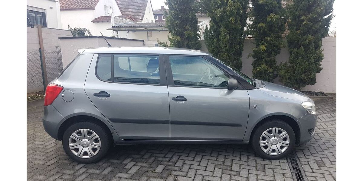 Skoda Fabia 164.000 km 4.000 &euro; Mörfelden 64546