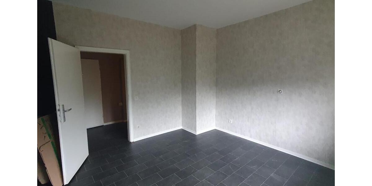 Erdgeschoßwohnung Wesseling - 2 Zimmer, 68 m&sup2;, 980&euro; | Angebot:25853555