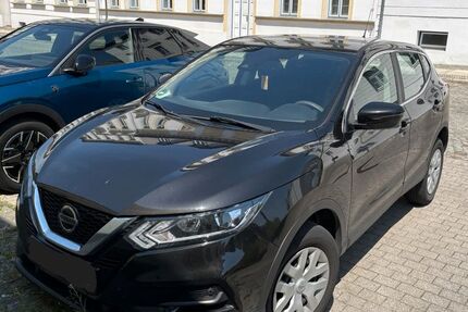 Nissan Qashqai 67.000 km 15.000 &euro; Frankfurt Oder 15230